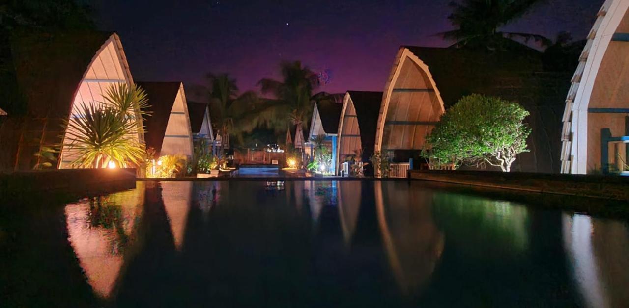 Youpy Bungalows Gili Air Esterno foto